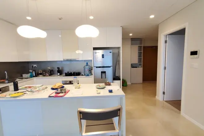 Cho thuê 2pn Đảo Kim Cương giá 1700$ căn góc view sông đẹp