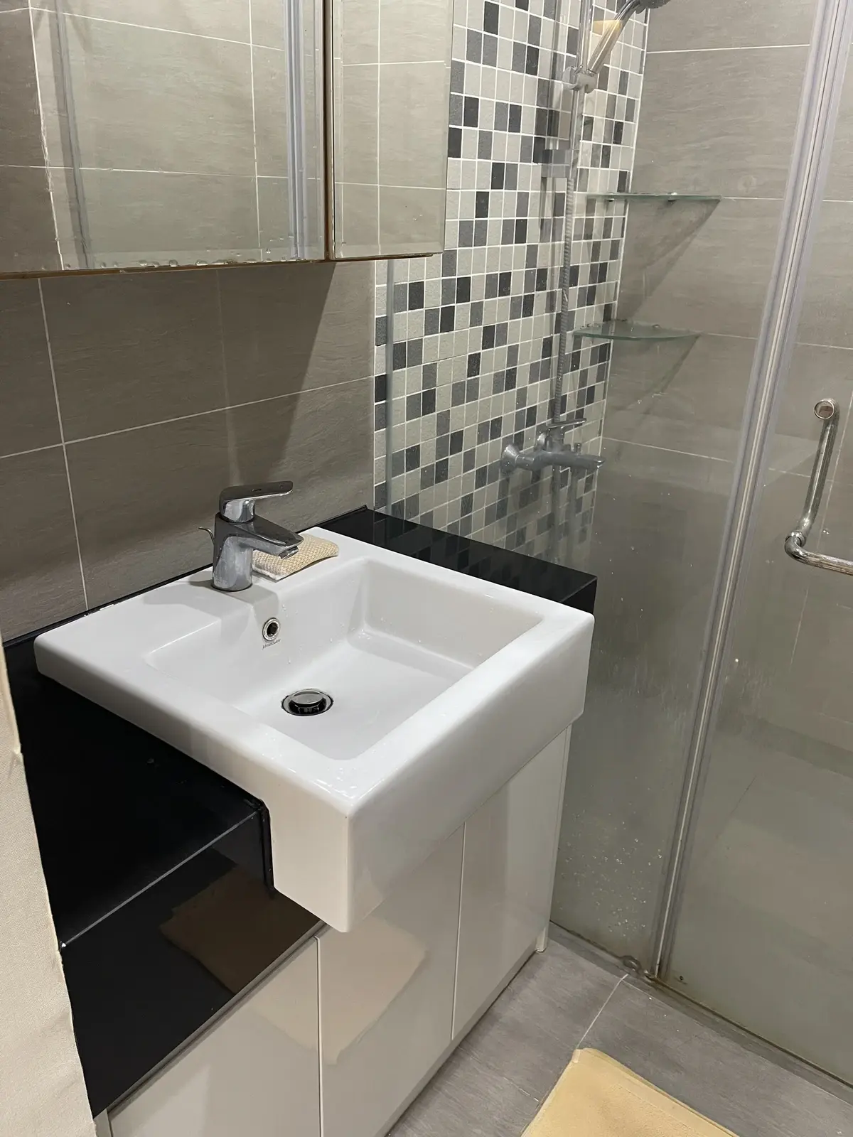 Bán căn hộ 1pn Vista Verde Giá 3,8 tỷ nội thất đầy đủ tháp trung tâm