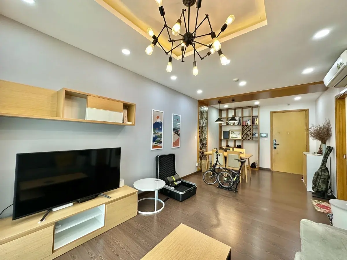 Thuê căn hộ Quận 2 Vista Verde 1pn giá 15 triệu nội thất rất đẹp sàn gỗ full