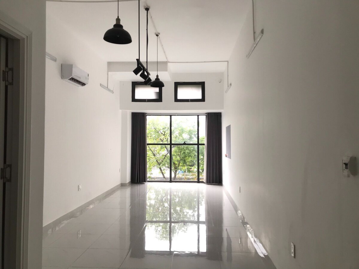 Bán officetel The Sun Avenue 2,4 tỷ diện tích 41m2 layout vuông vắn