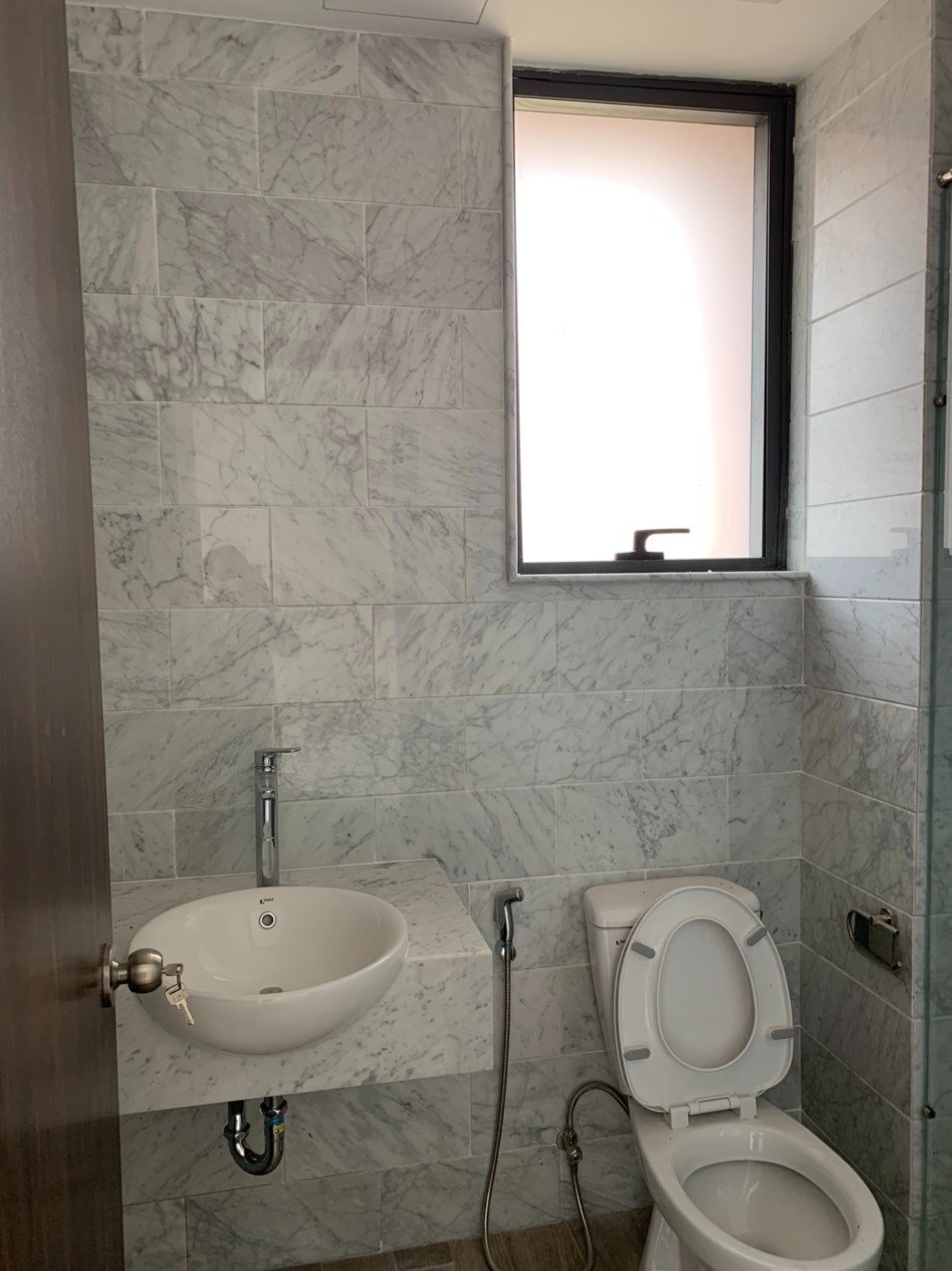 Cho thuê 1pn+1 The Sun Avenue 13 triệu nội thất cơ bản tháp trung tâm