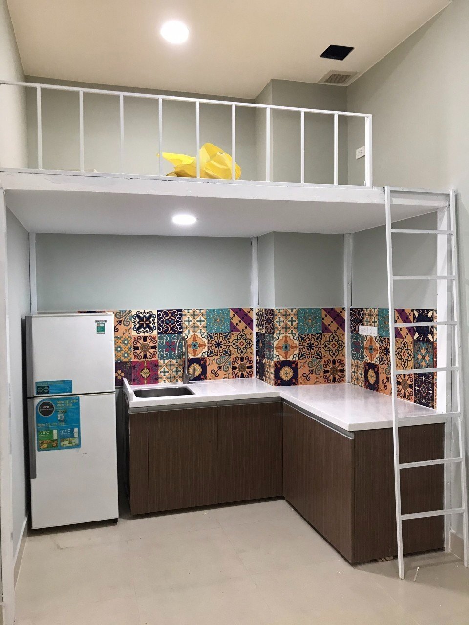 Cho thuê officetel giá 10 triệu/ tháng diện tích 43m2 The Sun Avenue