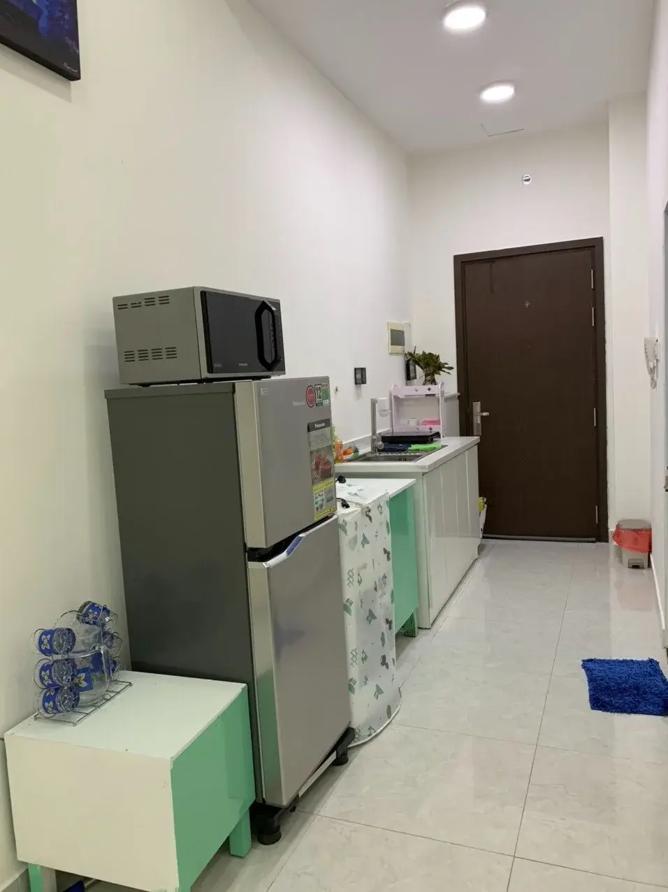 Cho thuê studio 11 triệu full nội thất 37m2 căn đặc biệt có ban công