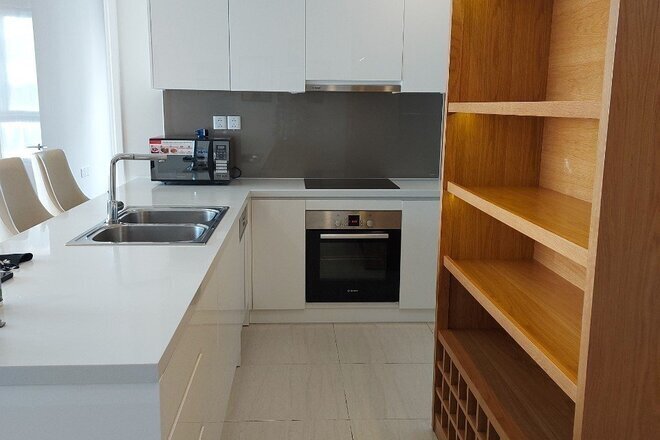 Cho thuê căn hộ 3pn Đảo Kim Cương giá 1700$ tầng cao view mát mẻ