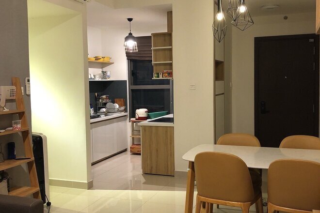 Cho thuê 2pn +1 The Sun Avenue cho thuê giá tốt 16 triệu nội thất full