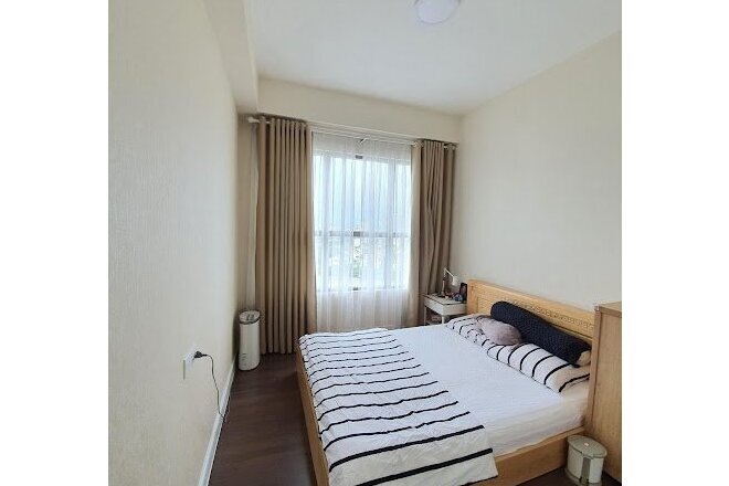 Bán căn hộ 1pn+1 giá 4,05 tỷ bao hết tháp trung tâm hồ bơi rộng nhất