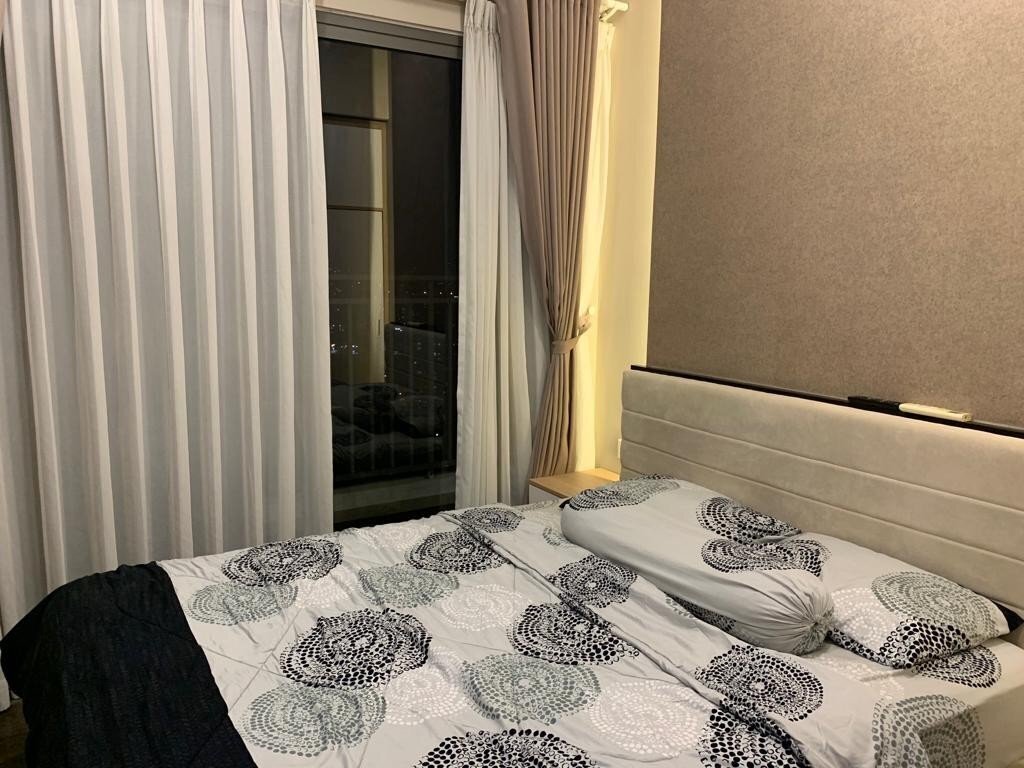 Bán căn hộ 2 phòng ngủ giá 5,3 tỷ bao hết tháp trung tâm hồ bơi rộng nhất