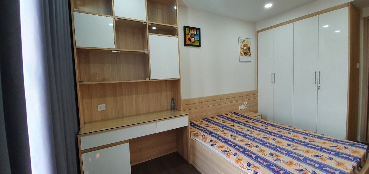 Căn hộ cho thuê 2pn giá 18 triệu đầy đủ nội thất 75m2 The Sun Avenue