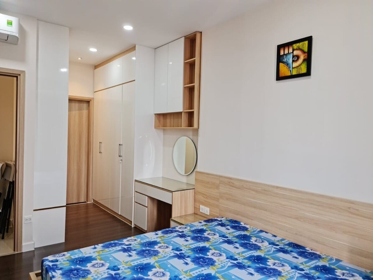 Căn hộ cho thuê 2pn giá 18 triệu đầy đủ nội thất 75m2 The Sun Avenue