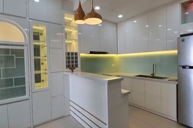 Căn hộ cho thuê 2pn giá 18 triệu đầy đủ nội thất 75m2 The Sun Avenue