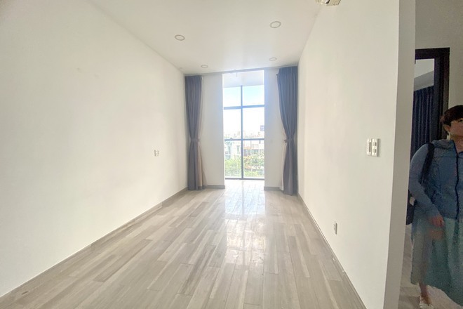 Cho thuê 1pn+1 The Sun Avenue 13 triệu nội thất cơ bản tháp trung tâm