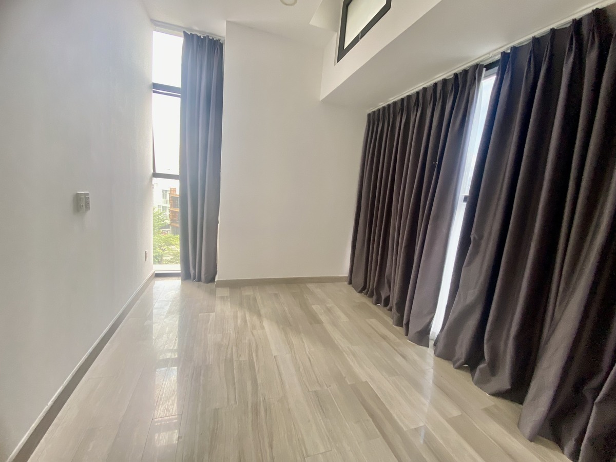 Cho thuê 1pn+1 The Sun Avenue 13 triệu nội thất cơ bản tháp trung tâm