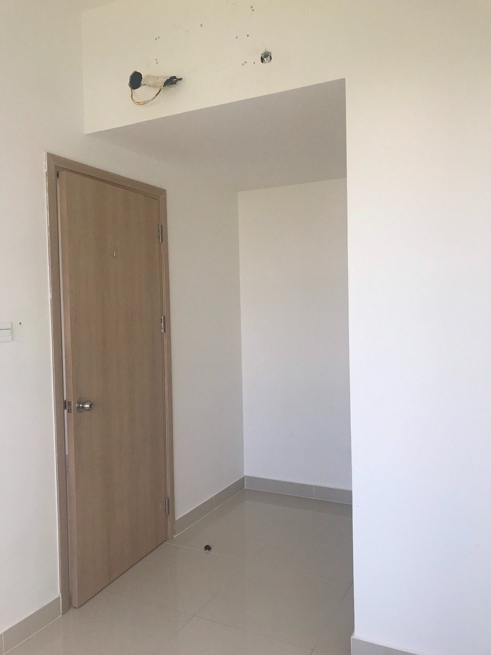 Cho thuê Officetel 37m2 có 1 phòng riêng giá 10 triệu/ tháng The Sun Avenue