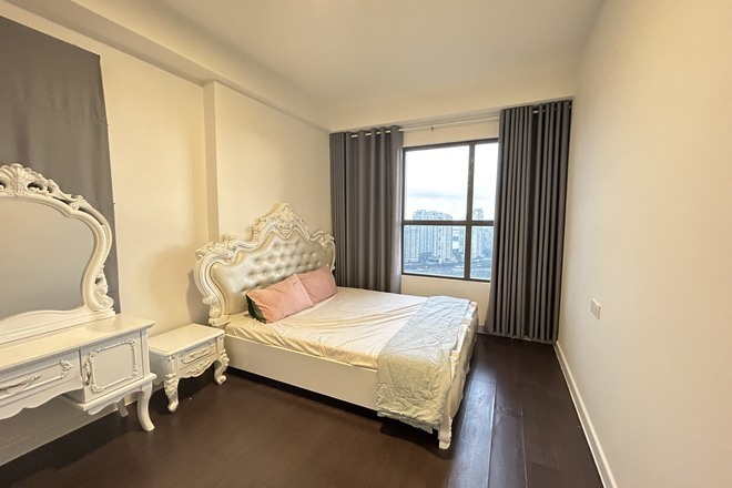 Cho thuê 3pn The Sun Avenue giá 24 triệu 109m2 căn góc nhà rộng