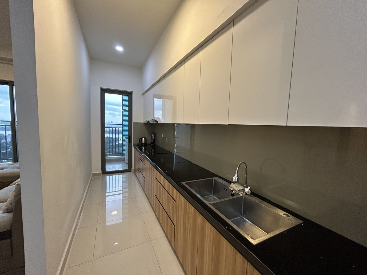 Cho thuê 3pn The Sun Avenue giá 24 triệu 109m2 căn góc nhà rộng