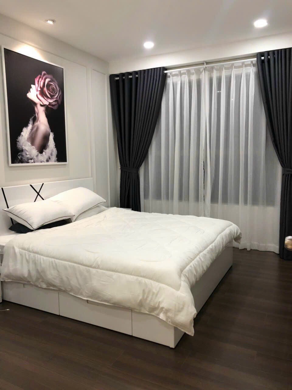 Căn hộ cho thuê 2pn giá 17 triệu đầy đủ nội thất đẹp 73m2 The Sun Avenue