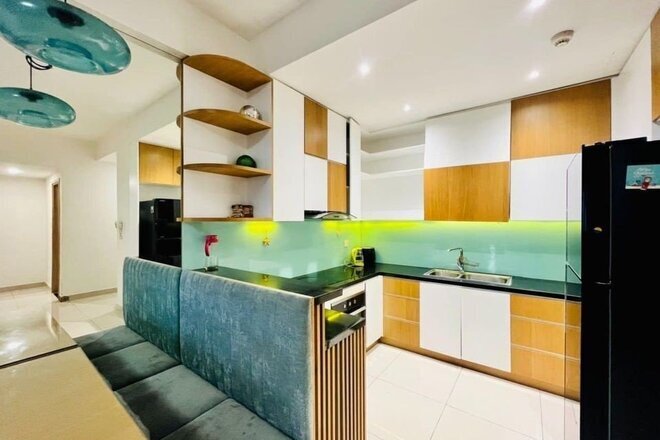 Căn hộ cho thuê 2pn giá 17 triệu view sông mát mẻ 75m2 The Sun Avenue