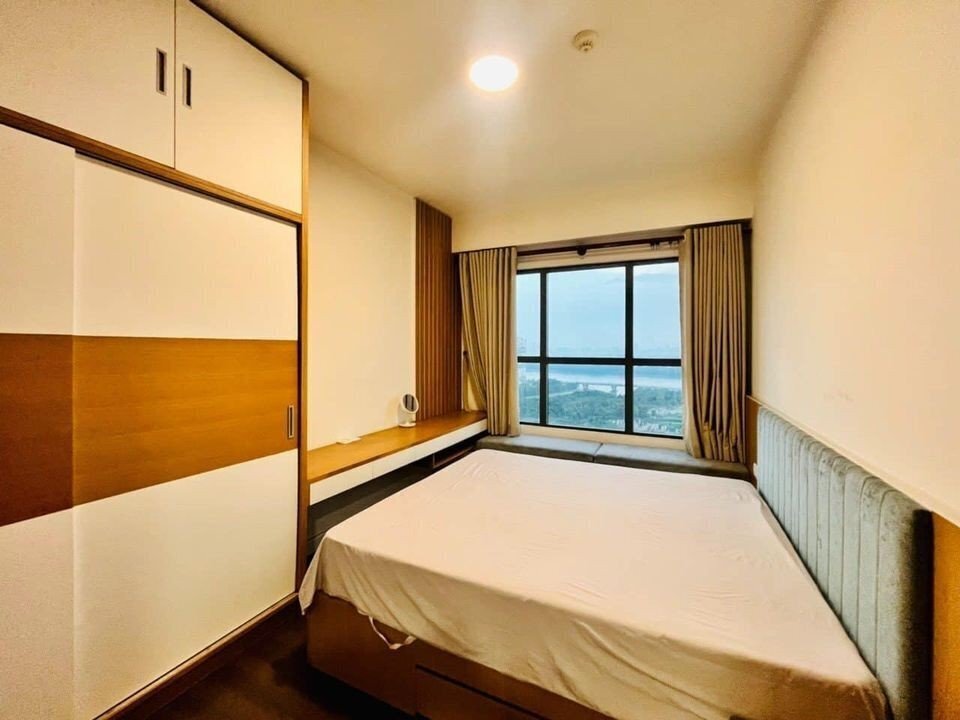 Căn hộ cho thuê 2pn giá 17 triệu view sông mát mẻ 75m2 The Sun Avenue