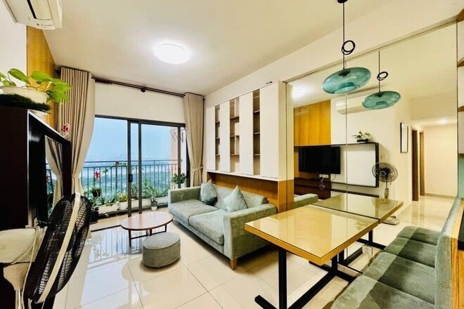 Căn hộ cho thuê 2pn giá 17 triệu view sông mát mẻ 75m2 The Sun Avenue