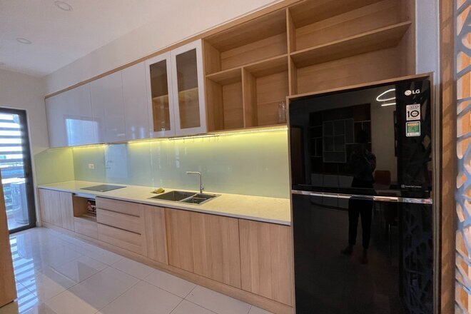 Bán căn hộ 3 phòng ngủ giá 7,35 tỷ nhà full nội thất 109m2 chuyển vào ở ngay