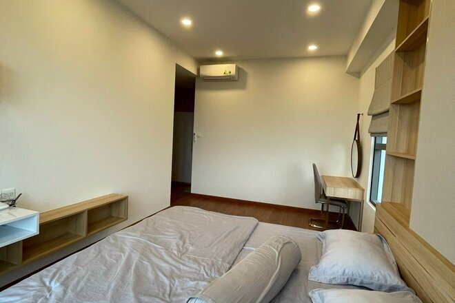 Bán căn hộ 3 phòng ngủ giá 7,35 tỷ nhà full nội thất 109m2 chuyển vào ở ngay