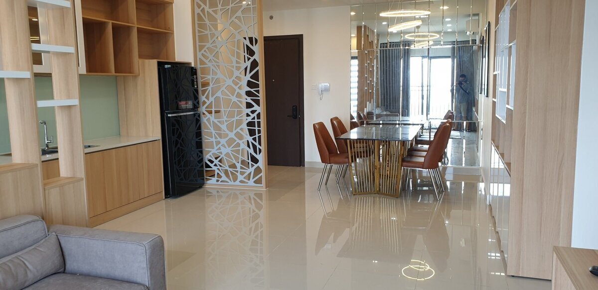 Bán căn hộ 3 phòng ngủ giá 7,35 tỷ nhà full nội thất 109m2 chuyển vào ở ngay