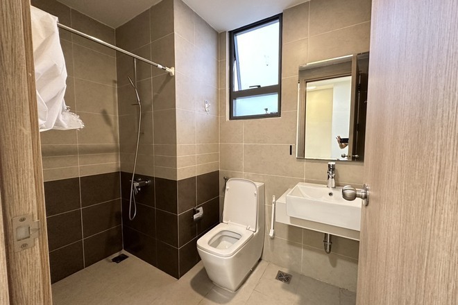 1pn The Sun Avenue cho thuê 12 triệu/tháng nội thất cơ bản tầng cao view sông