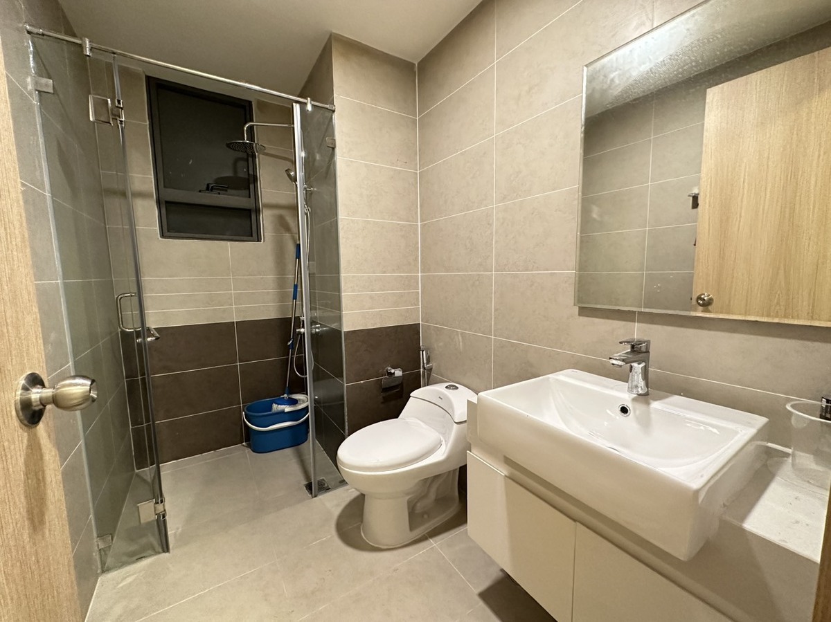 Cho thuê căn hộ 3PN nội thất đầy đủ giá 19 triệu/ tháng 90m2 căn góc tầng cao