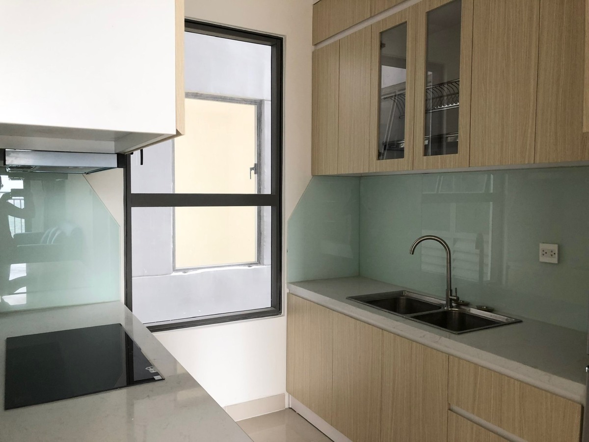 Cho thuê 2PN +1 The Sun Avenue giá 18 triệu 80m2 nhà đẹp trống sẵn