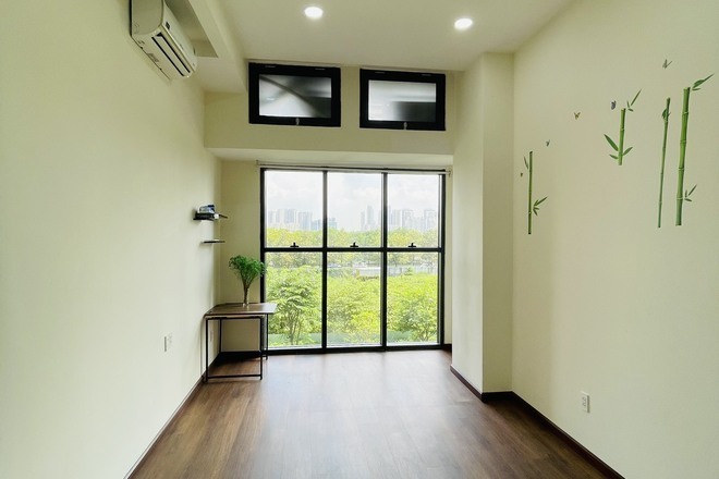 Chuyển nhượng văn phòng 48m2 nội thất cơ bản 2,65 tỷ vị trí trung tâm