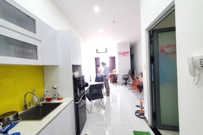 The Sun Avenue cho thuê văn phòng 10 triệu full bàn ghế 36m2