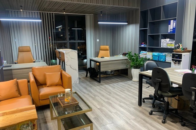 Cho căn officetel full bàn ghế giá 15 triệu diện tích 43m2 tại The Sun Avenue