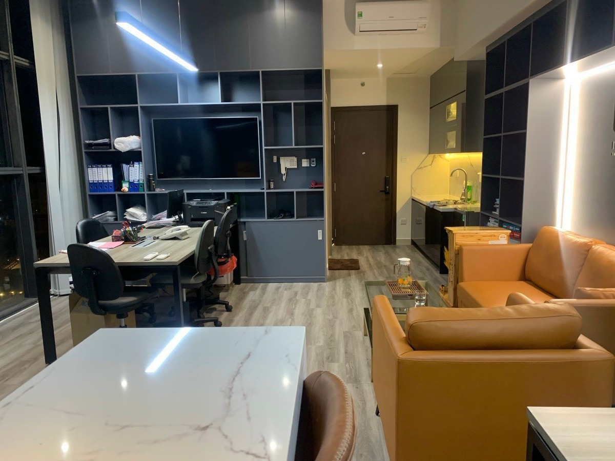 Cho căn officetel full bàn ghế giá 15 triệu diện tích 43m2 tại The Sun Avenue