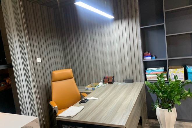 Cho căn officetel full bàn ghế giá 15 triệu diện tích 43m2 tại The Sun Avenue