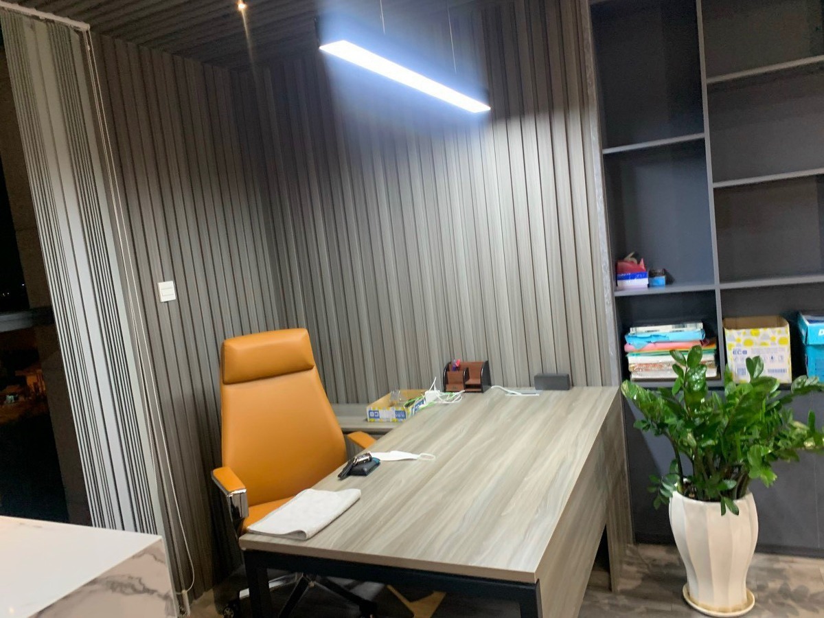 Cho căn officetel full bàn ghế giá 15 triệu diện tích 43m2 tại The Sun Avenue