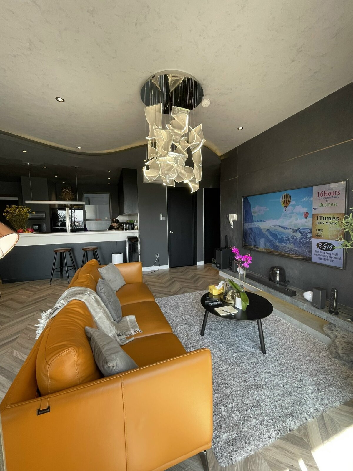 Chuyển nhượng căn 3pn đập thông 2pn giá TỐT 6,1 tỷ bao hết nội thất cao cấp