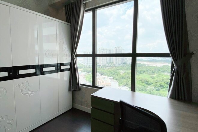 Cho thuê 3PN The Sun Avenue giá 17 triệu 96m2 có sẵn ít nội thất