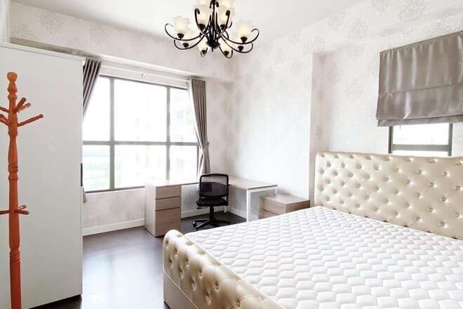 Cho thuê 3PN The Sun Avenue giá 17 triệu 96m2 có sẵn ít nội thất