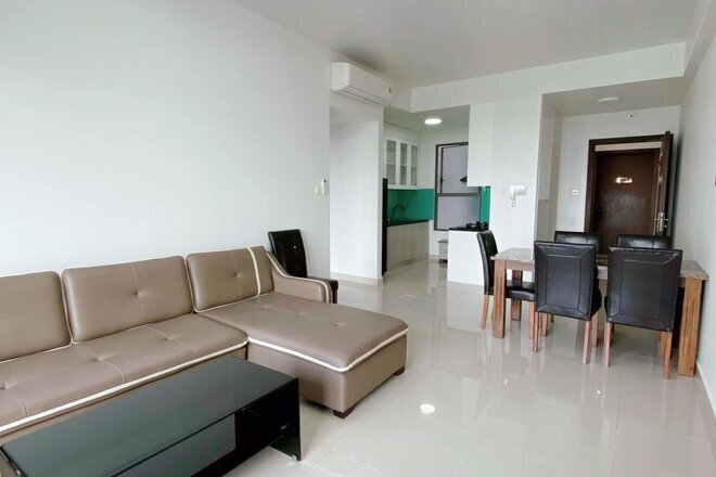 Cho thuê 3PN The Sun Avenue giá 17 triệu 96m2 có sẵn ít nội thất