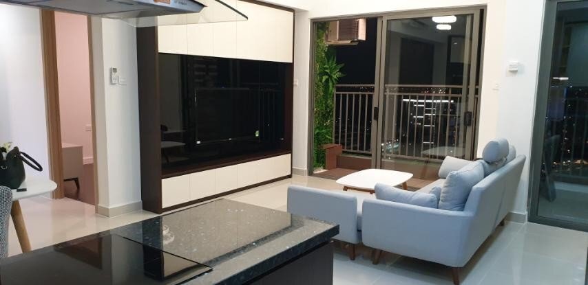 Cho thuê căn 3pn The Sun Avenue giá 1000$ diện tích rộng nhất 109m2