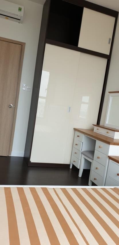 Cho thuê căn 3pn The Sun Avenue giá 1000$ diện tích rộng nhất 109m2