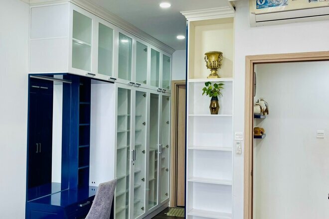 Chuyển nhượng căn 2pn - 72m2 giá 5,7 tỷ The Sun Avenue nội thất nhà đẹp