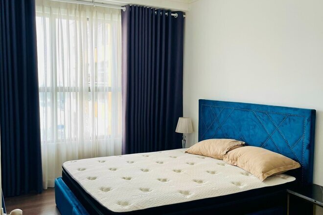 Chuyển nhượng căn 2pn - 72m2 giá 5,7 tỷ The Sun Avenue nội thất nhà đẹp