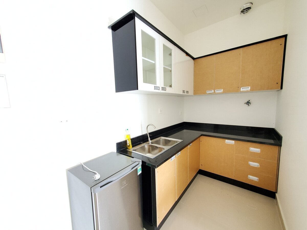 Bán officetel The Sun Avenue 2,4 tỷ diện tích 42m2 căn góc làm văn phòng