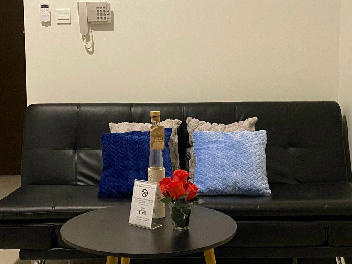 Cho thuê căn studio giá 12 triệu The Sun Avenue full nội thất 36m2 trống sẵn