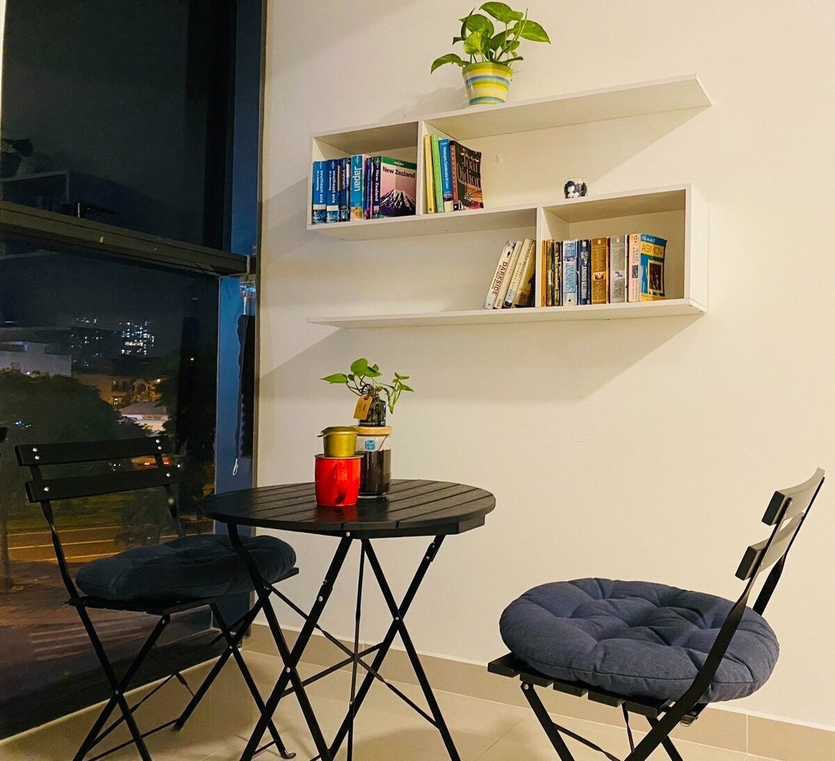 Cho thuê căn studio giá 12 triệu The Sun Avenue full nội thất 36m2 trống sẵn