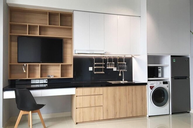 Mua bán căn studio giá 2,5 tỷ diện tích 31m2 full nội thất The Sun Avenue