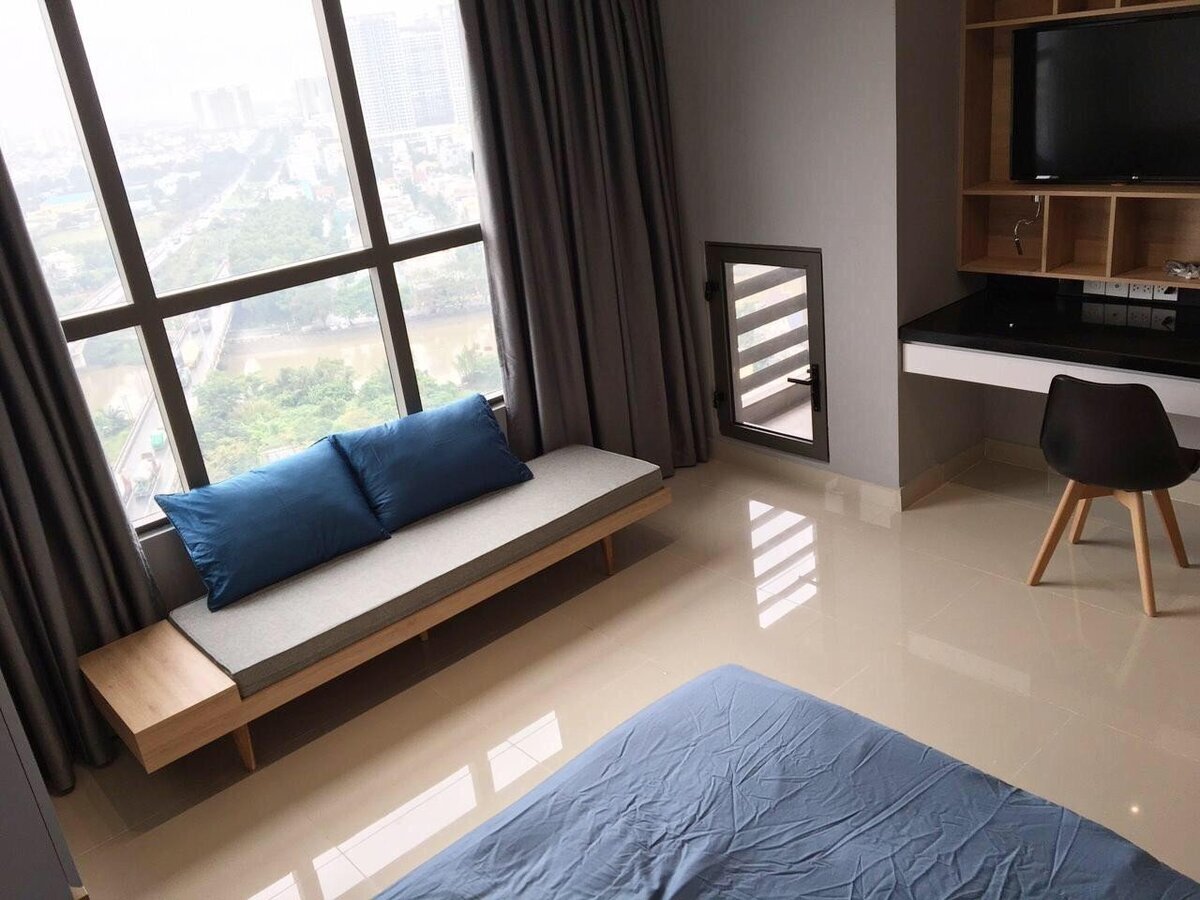 Mua bán căn studio giá 2,5 tỷ diện tích 31m2 full nội thất The Sun Avenue