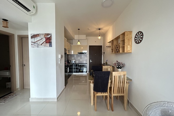 Căn hộ 2pn 1wc The Sun Avenue full nội thất giá 15 triệu tháp trung tâm