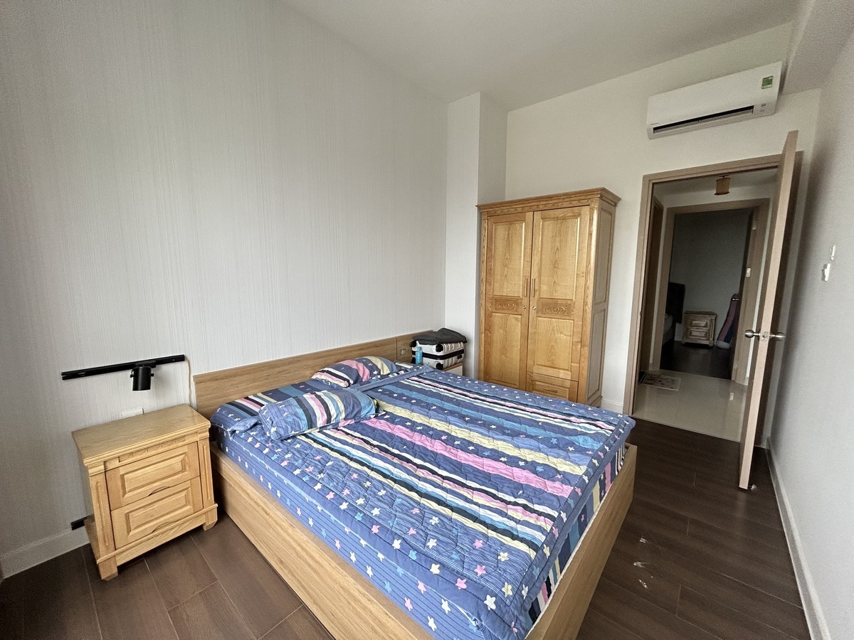 Căn hộ 2pn 1wc The Sun Avenue full nội thất giá 15 triệu tháp trung tâm